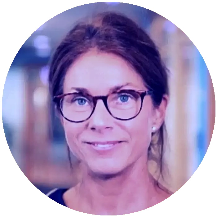 Christina Hagdahl, Dole